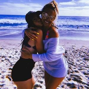 Meet your Posher, Sammy